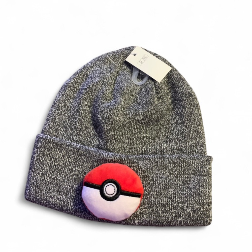 New With Tags Pokémon Pokeball Knitted Beanie Hat Cap Winter Gray (K372)